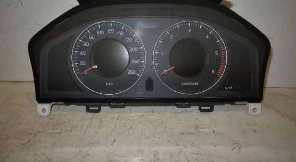 Volvo XC60 Speedometer (instrument cluster) 30786623AB