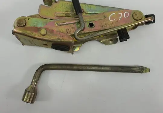 Volvo C70 Lift Jack 9461105