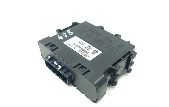 Nissan Juke II F16 Gateway control module 284Y66LA7A