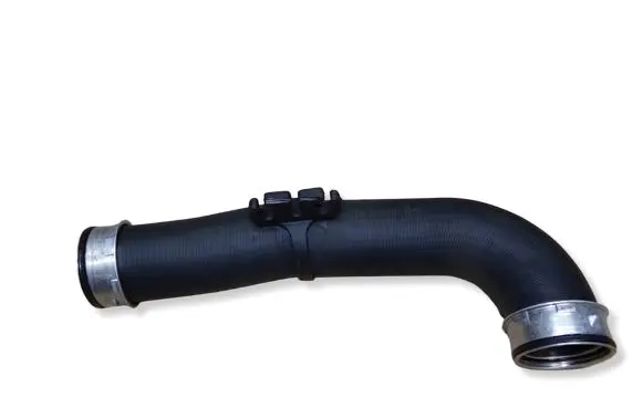 Skoda Octavia Mk2 (1Z) Intercooler hose/pipe 1K0145838N