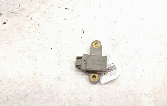 Mercedes-Benz E W210 ESP acceleration yaw rate sensor 0125420417 A0125420417