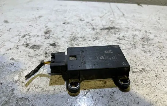 Hyundai ix35 ESP acceleration yaw rate sensor 956902P000 BG6813B200 A2C53311192
