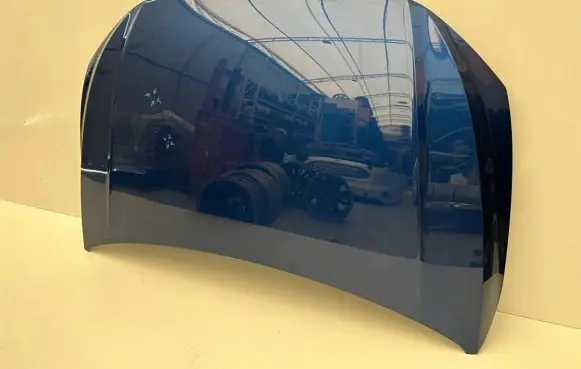Volkswagen Polo VI Engine bonnet/hood