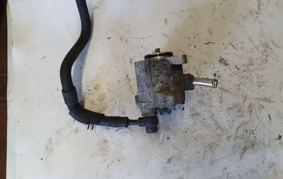 Toyota Corolla Verso E121 Vacuum pump 2930027020 0810002740