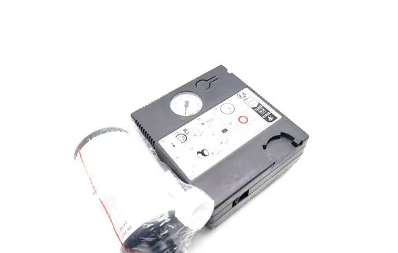 Skoda Octavia Mk4 Tire air pump compressor 