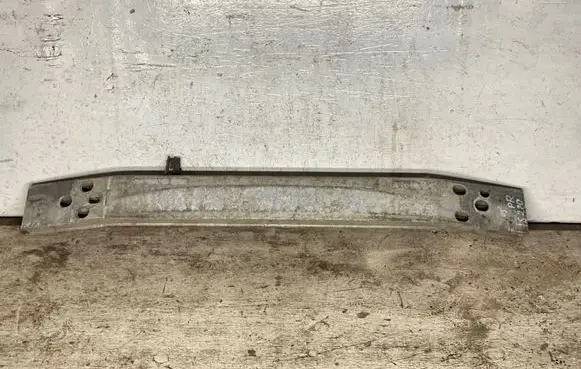 Lexus IS 220D-250-350 Front bumper cross member