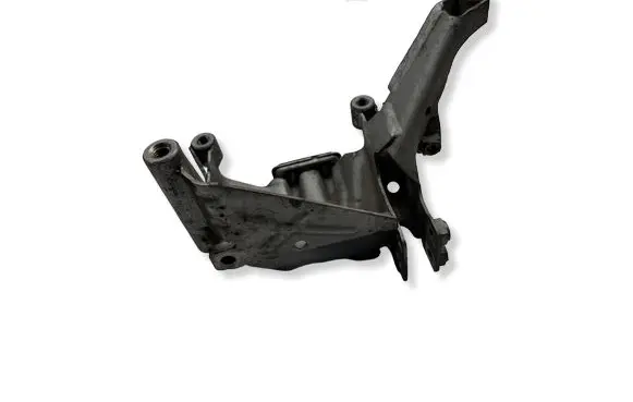 Audi A8 S8 D4 4H Engine mounting bracket 4H0399059