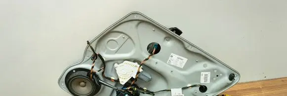 Mercedes-Benz B W245 Rear door window regulator with motor A1697301679