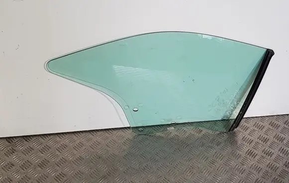 Mercedes-Benz E A207 Sliding door window/glass A2076700410 A2076701800