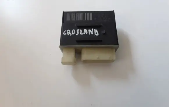 Peugeot 3008 II Coolant fan relay 9652021180