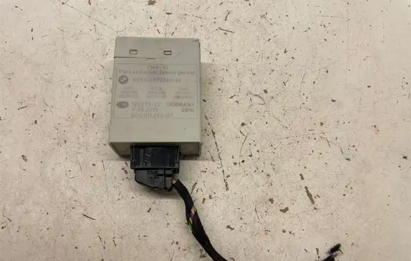 BMW 5 F10 F11 Parking PDC control unit/module 6873360 12037322 0000025B