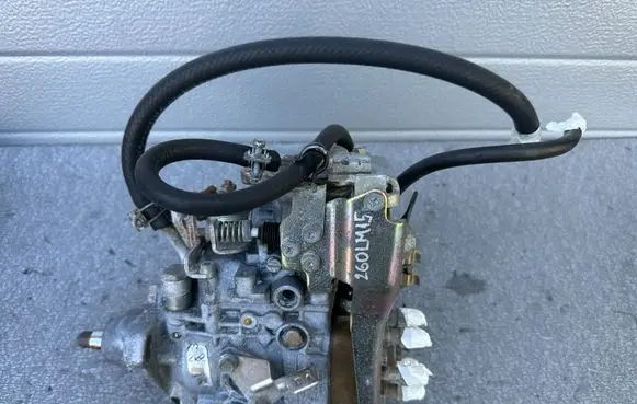 Nissan Patrol 260 Fuel injection high pressure pump 1670022J03