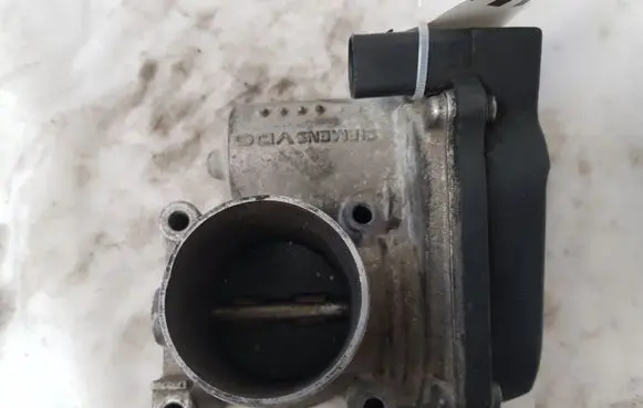 Volkswagen Polo Throttle valve 03D133062E A2C53060088
