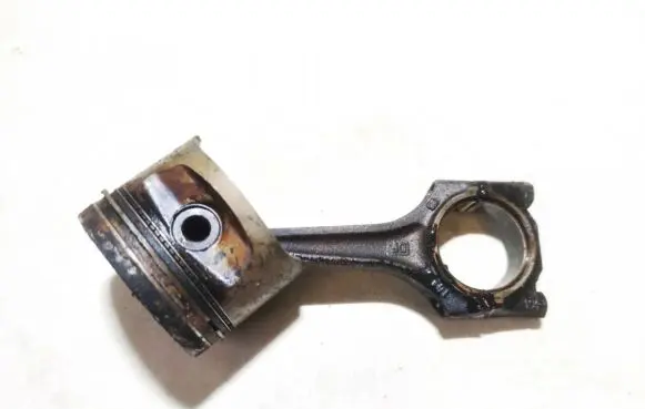 Opel Astra F Piston with connecting rod