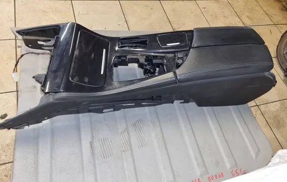 BMW 5 F10 F11 Center console 