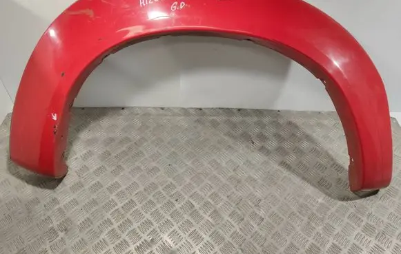 Toyota Hilux (AN10, AN20, AN30) Rear arch trim 616810K050