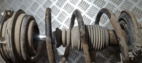 Renault Laguna II Front coil spring