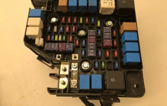 Hyundai Santa Fe Fuse box set 911152B040