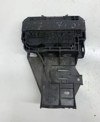 Peugeot 407 Fuse module 9659953180