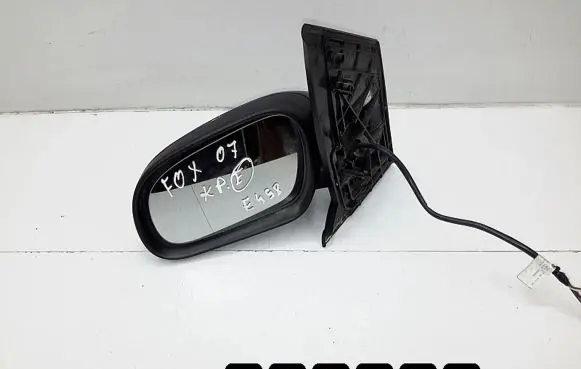 Volkswagen Fox Front door electric wing mirror cp20n4502