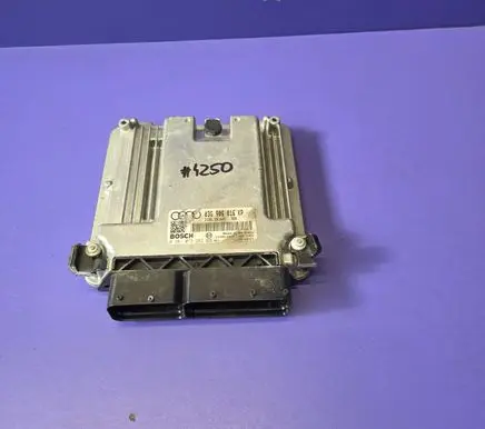 Audi A4 S4 B7 8E 8H Engine control unit/module 03G906016KP 0281013292 1039S16418