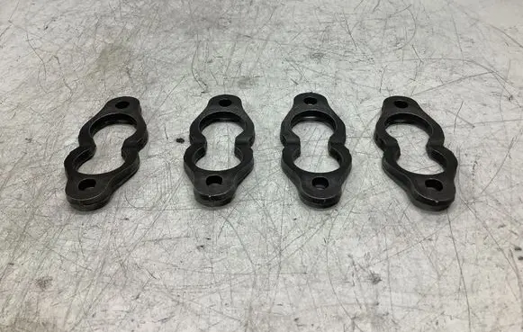 Audi A6 S6 C6 4F Fuel Injector clamp holder