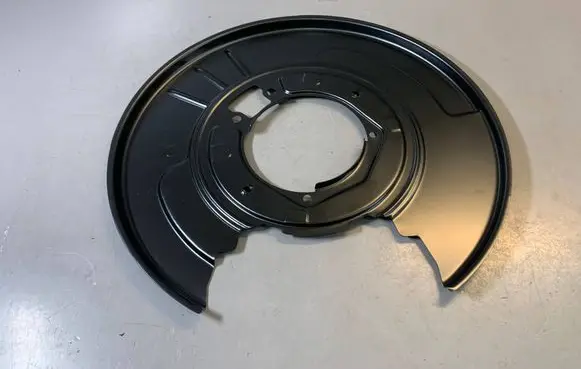 BMW 7 E38 Rear brake disc plate dust cover 1161532 34211161532