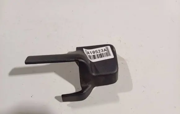 Mazda 3 II Other interior part BBP357052