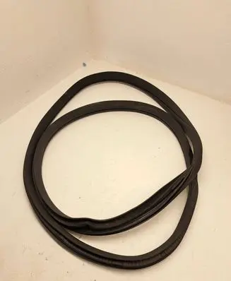 Mercedes-Benz C W205 Rear door rubber seal (on body) A2056970151