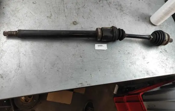 Volvo V70 Front driveshaft p1385127