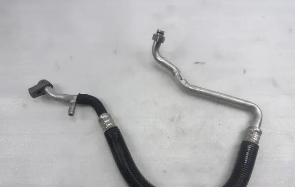 Ford Mustang VI Air conditioning (A/C) pipe/hose JR3B19N602