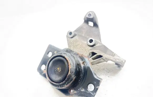 Nissan Qashqai Engine mount bracket DD130607