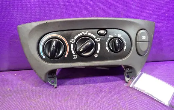 Renault Scenic I Interior fan control switch 663212P