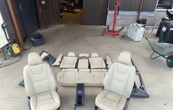 Volvo V60 Seat and door cards trim set 