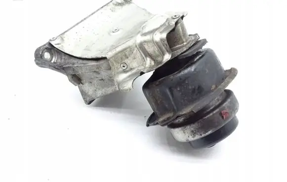 BMW X5 E70 Engine mount bracket 6793016