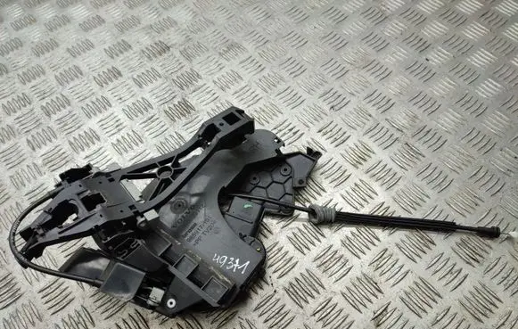 Volvo V50 Rear door lock 30699803