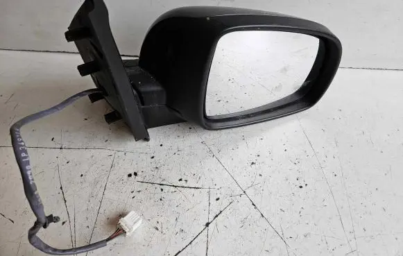 Nissan Note (E11) Front door electric wing mirror E20205021
