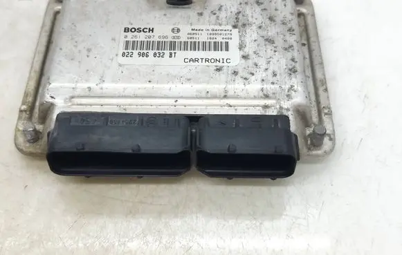 Porsche Cayenne (9PA) Engine control unit/module 022906032BT 1039S01279 0261207696