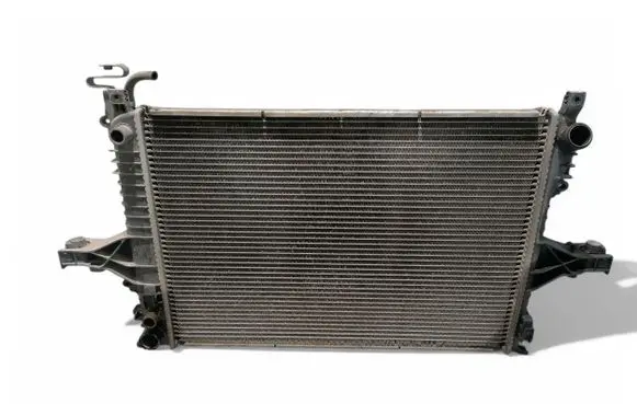 Volvo S80 Coolant radiator 30645150