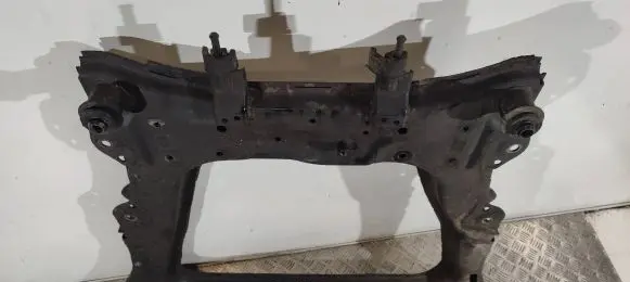 Nissan Juke I F15 Front subframe