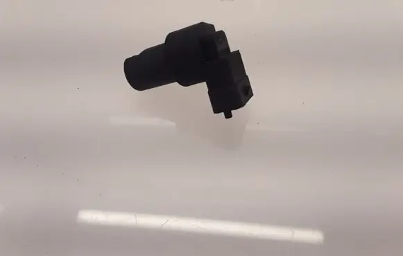 Hyundai Elantra Crankshaft position sensor 3930027000