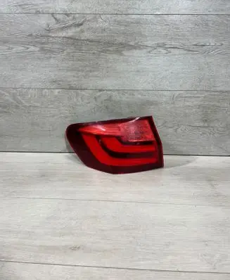 Rear/tail lights