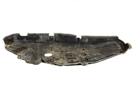 Mitsubishi Pajero Fuel tank bottom protection 