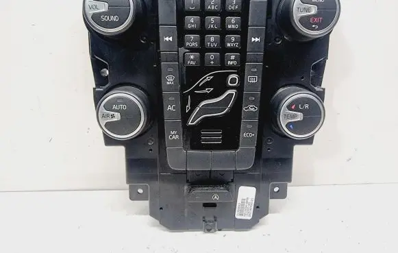 Volvo V40 Climate control unit 31398643