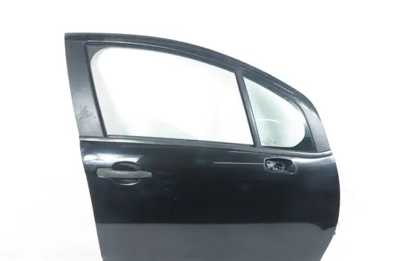Citroen C3 Front door 