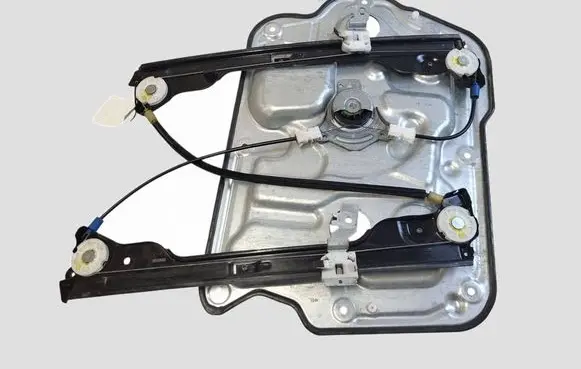 Nissan Qashqai+2 Front door window regulator with motor 80770JD00A 35001921