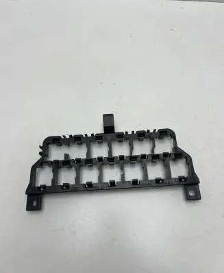 Audi A4 S4 B5 8D Fuse module 8D0937 503E