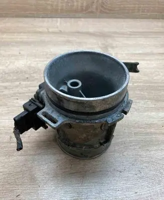 Ford Mondeo MK II Mass air flow meter 93BB12B579BA AFH6002A 6L08