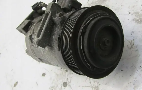 Nissan X-Trail T32 Air conditioning (A/C) compressor (pump) 92600-4CA0A