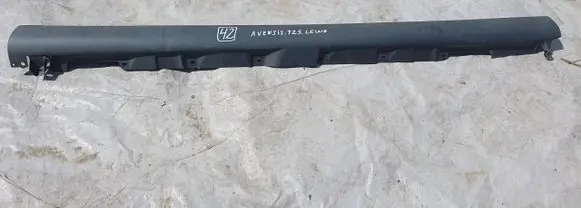 Toyota Avensis T250 Front sill (body part) 7585205010